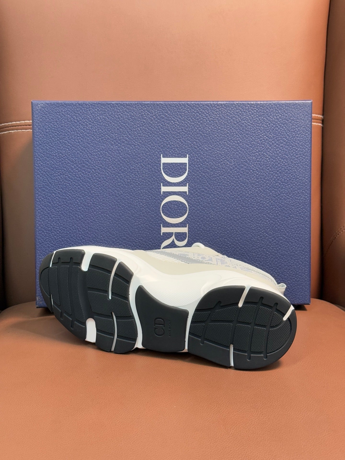 WHITE & GREY MONOGRAM CHUNKY DESIGNER SNEAKERS