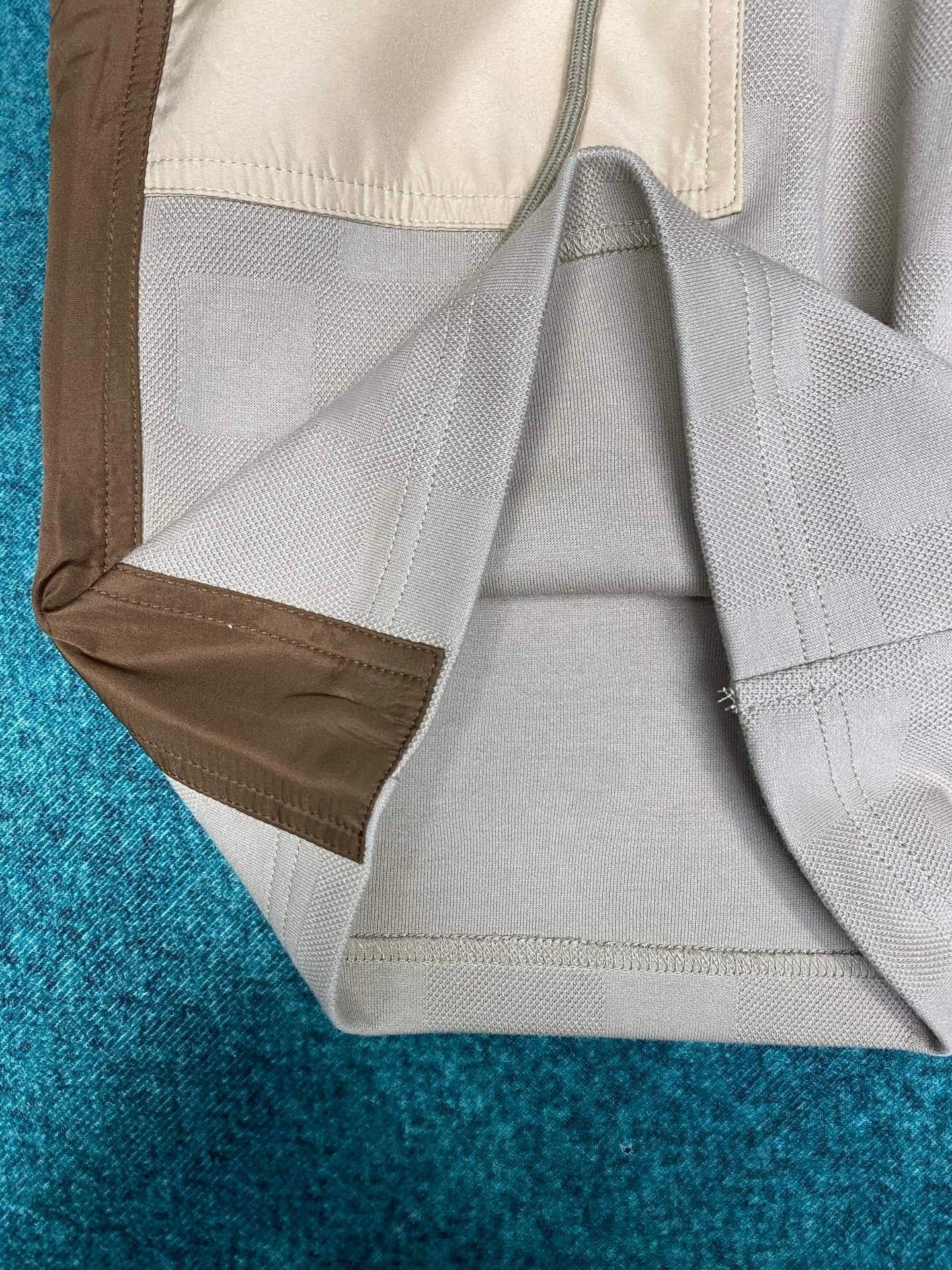 COLOR-BLOCK UTILITY SHORTS