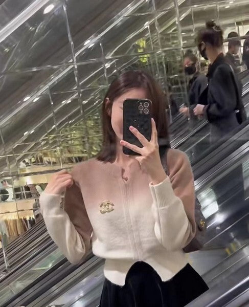 GRADIENT KNIT SWEATER