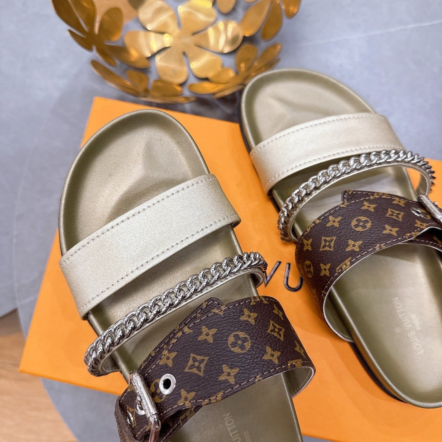 BEIGE MULTI-STRAP CHAIN DETAIL SLIDE SANDALS