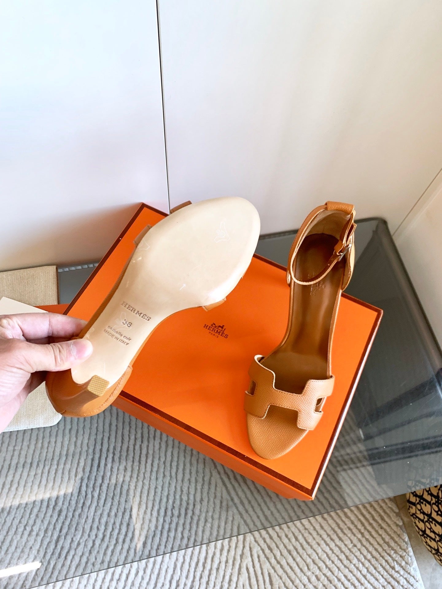 TAN LEATHER ANKLE STRAP HEEL SANDALS