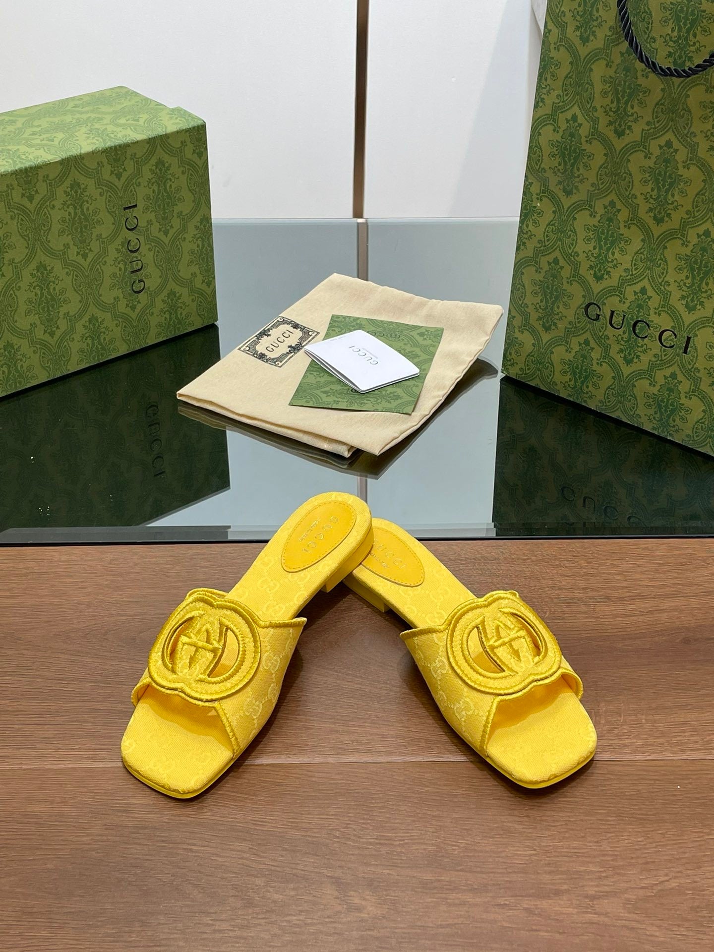 YELLOW EMBOSSED LOGO SLIDES