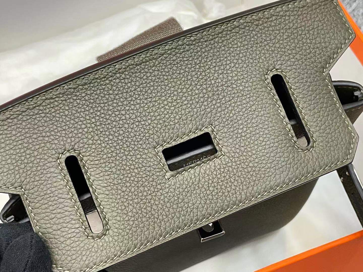 DARK OLIVE CROSSBODY