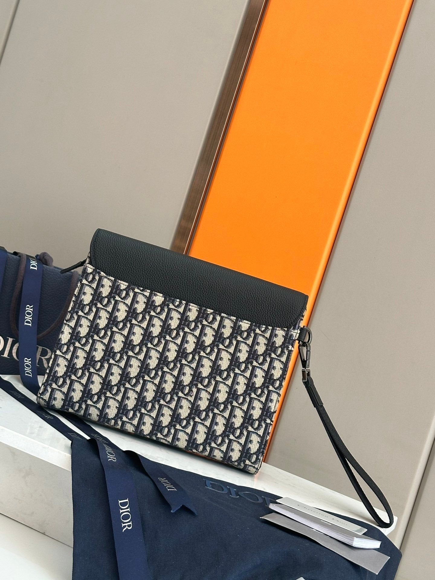 ELEGANT PATTERNED CANVAS SHOULDER BAG WITH LEATHER FLAP