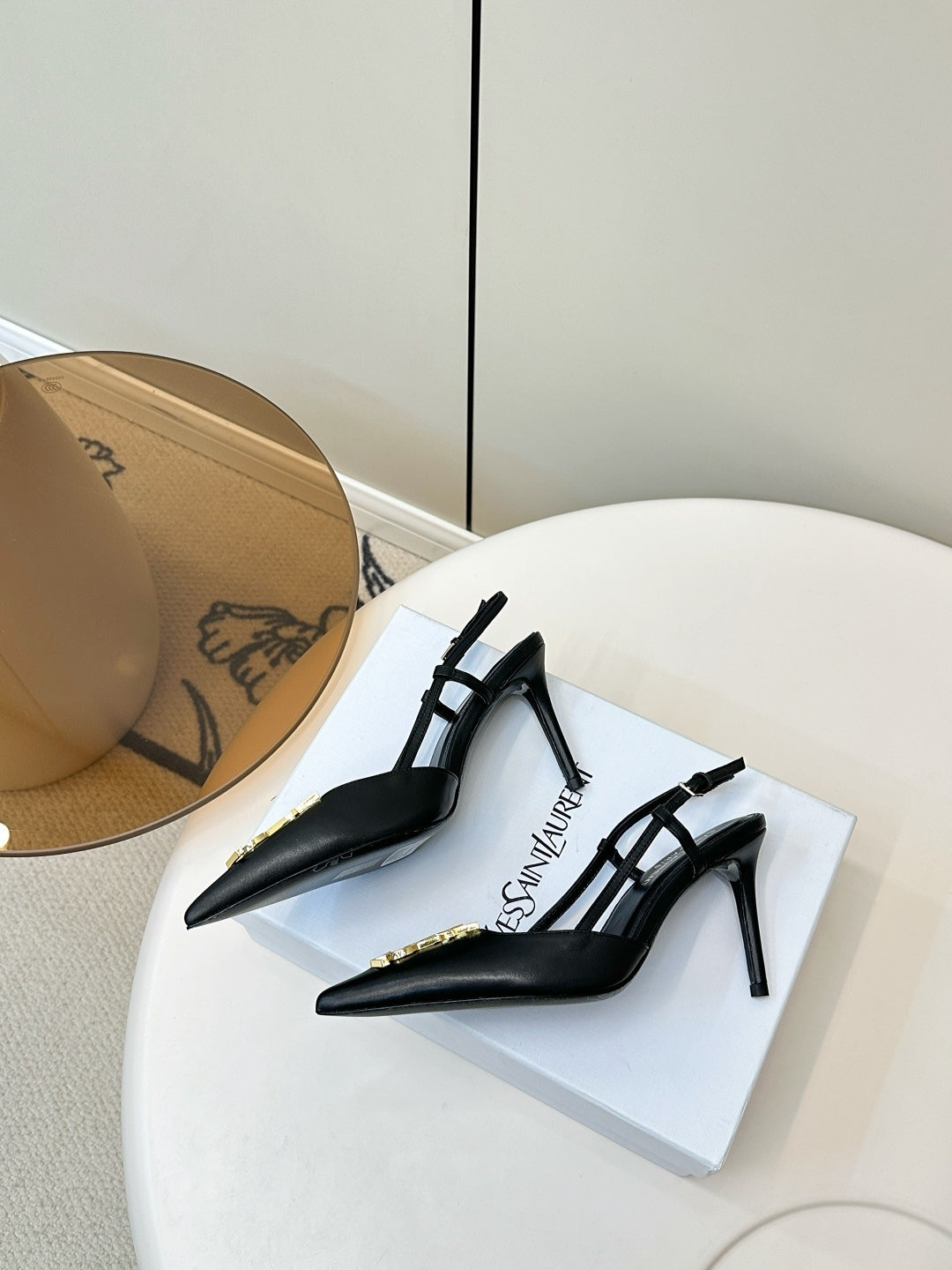 BLACK POINTED TOE SLINGBACK HEELS WITH GOLD DETAIL