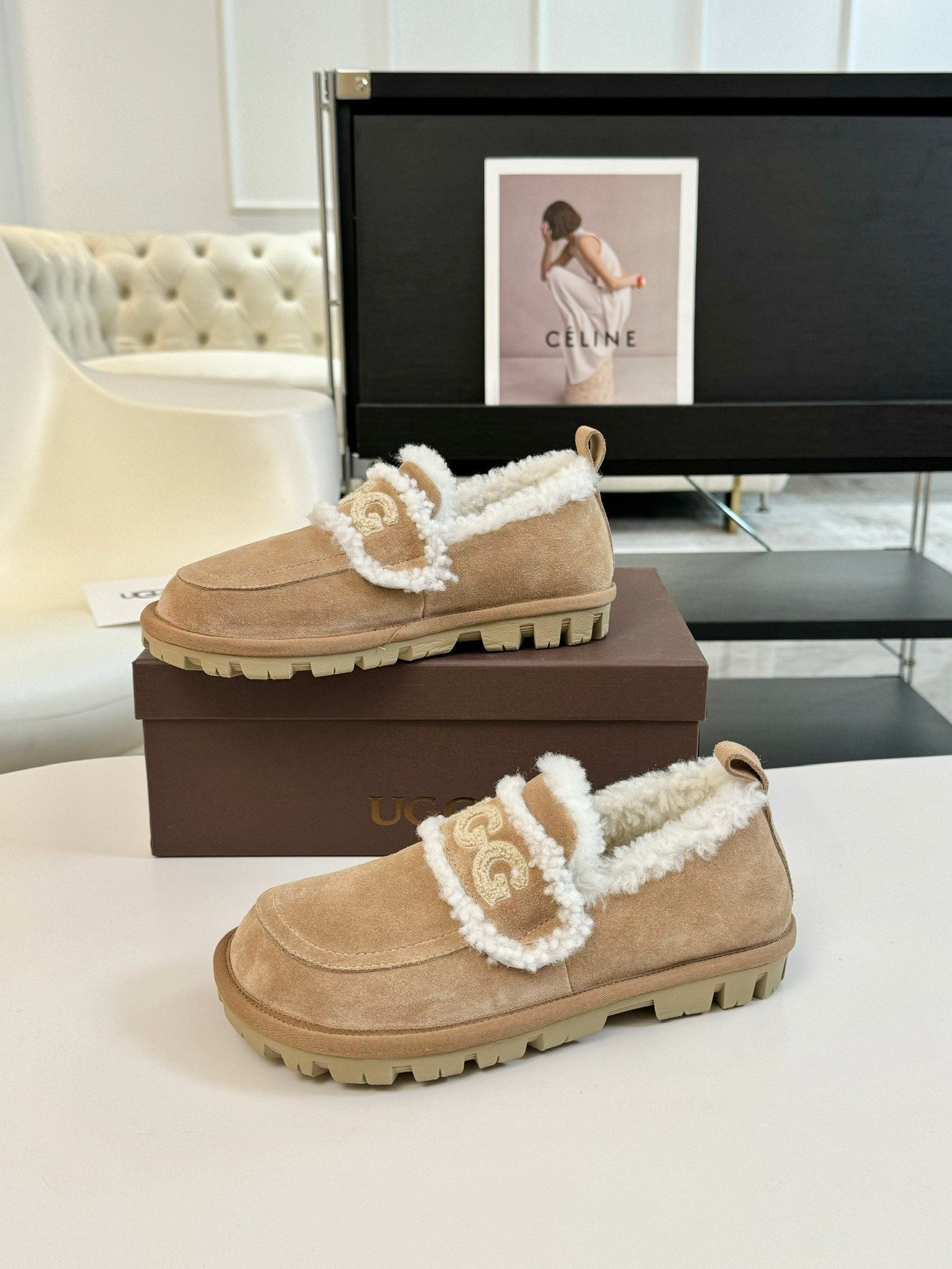 PLATFORM SLIPPERS WITH FAUX SHEARLING LINING