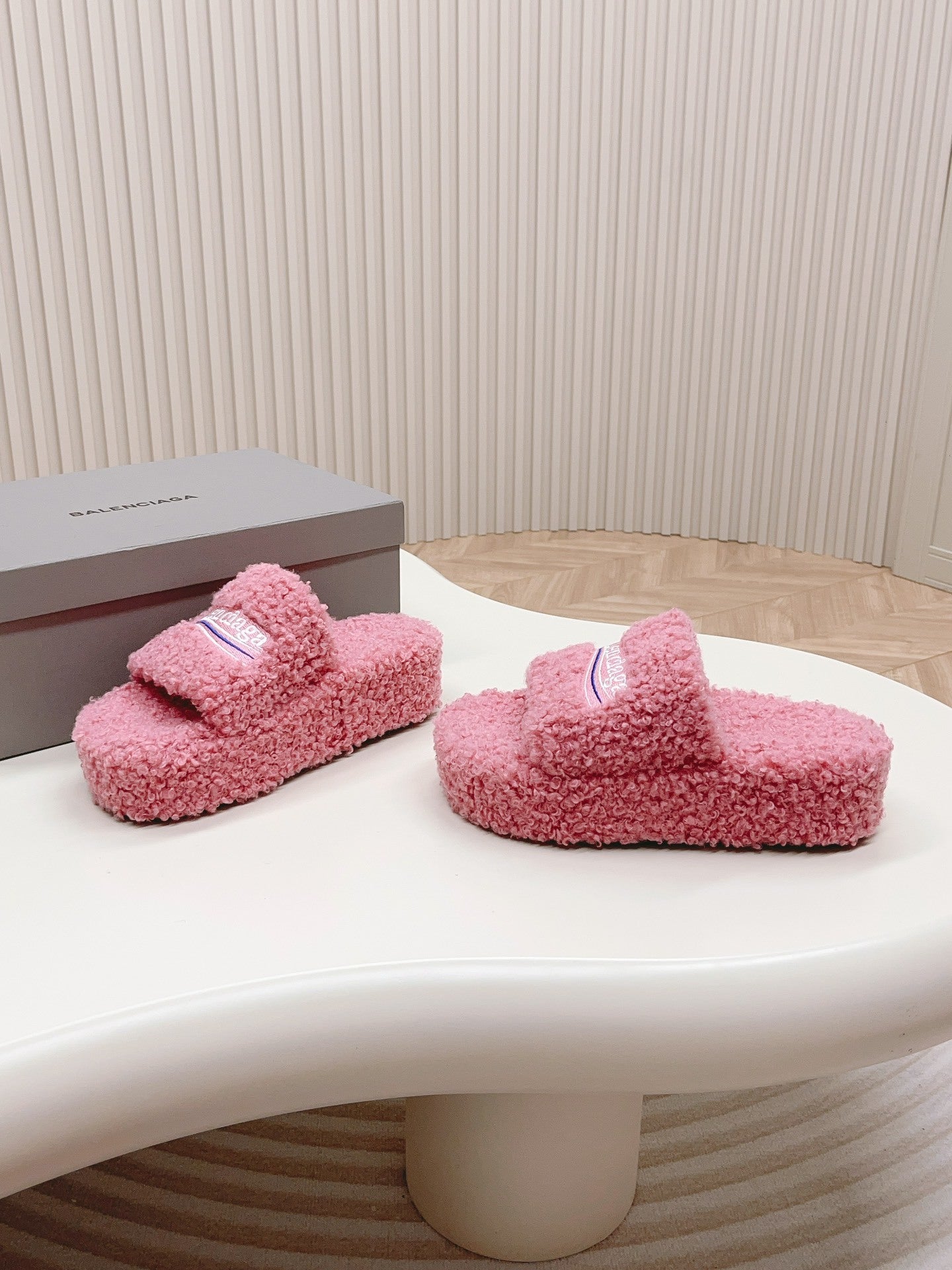 PINK SHERPA LOGO PLATFORM SLIDE SANDALS