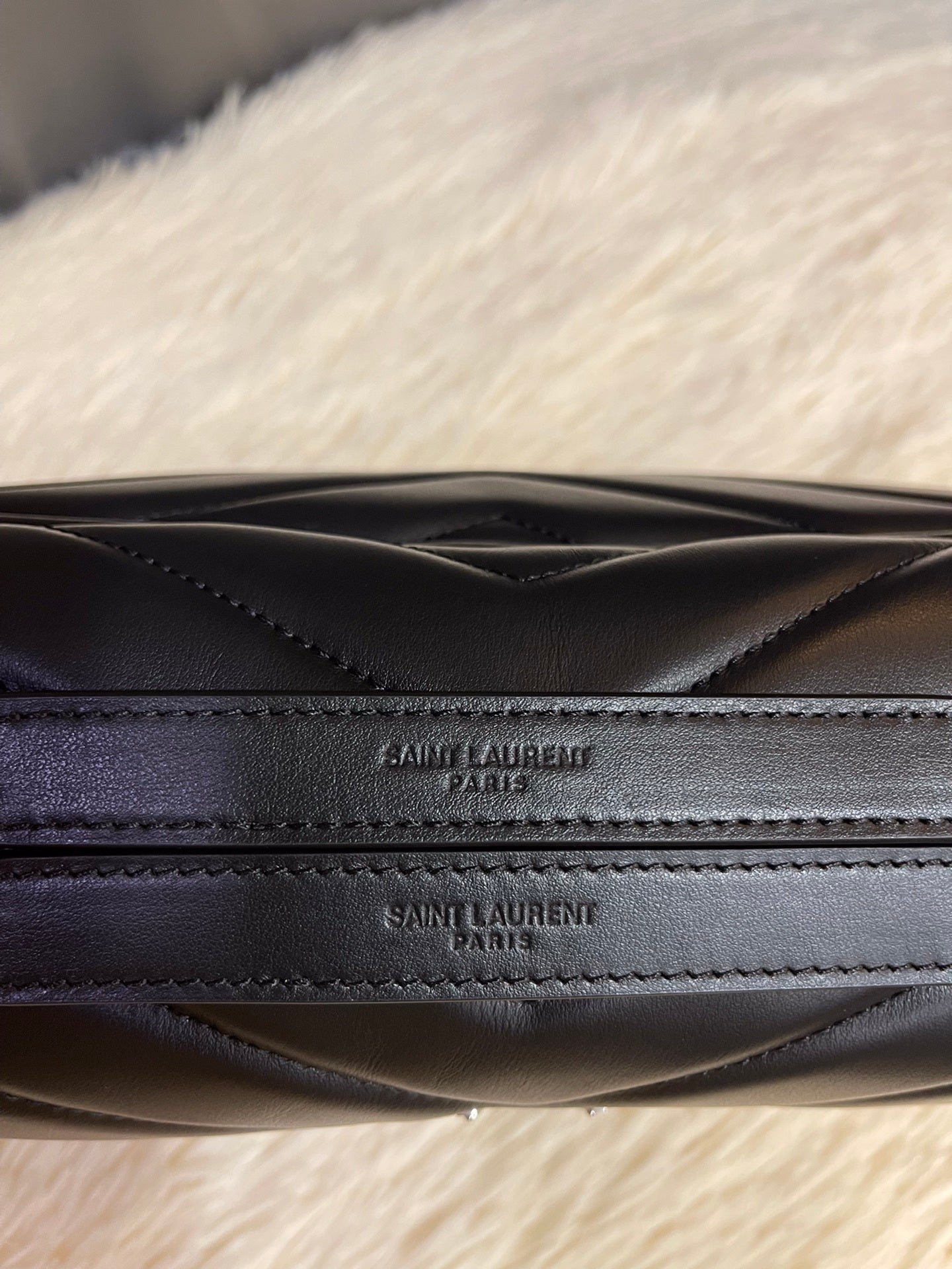 QUILTED FLAP SHOULDER BAG