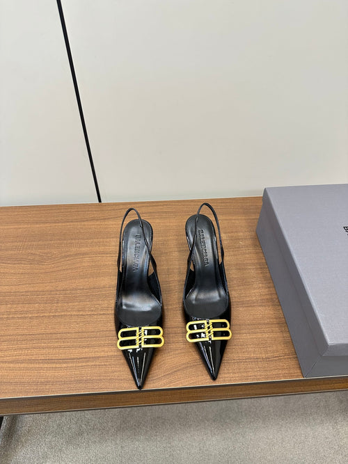 BLACK PATENT SLINGBACK POINTED HEELS
