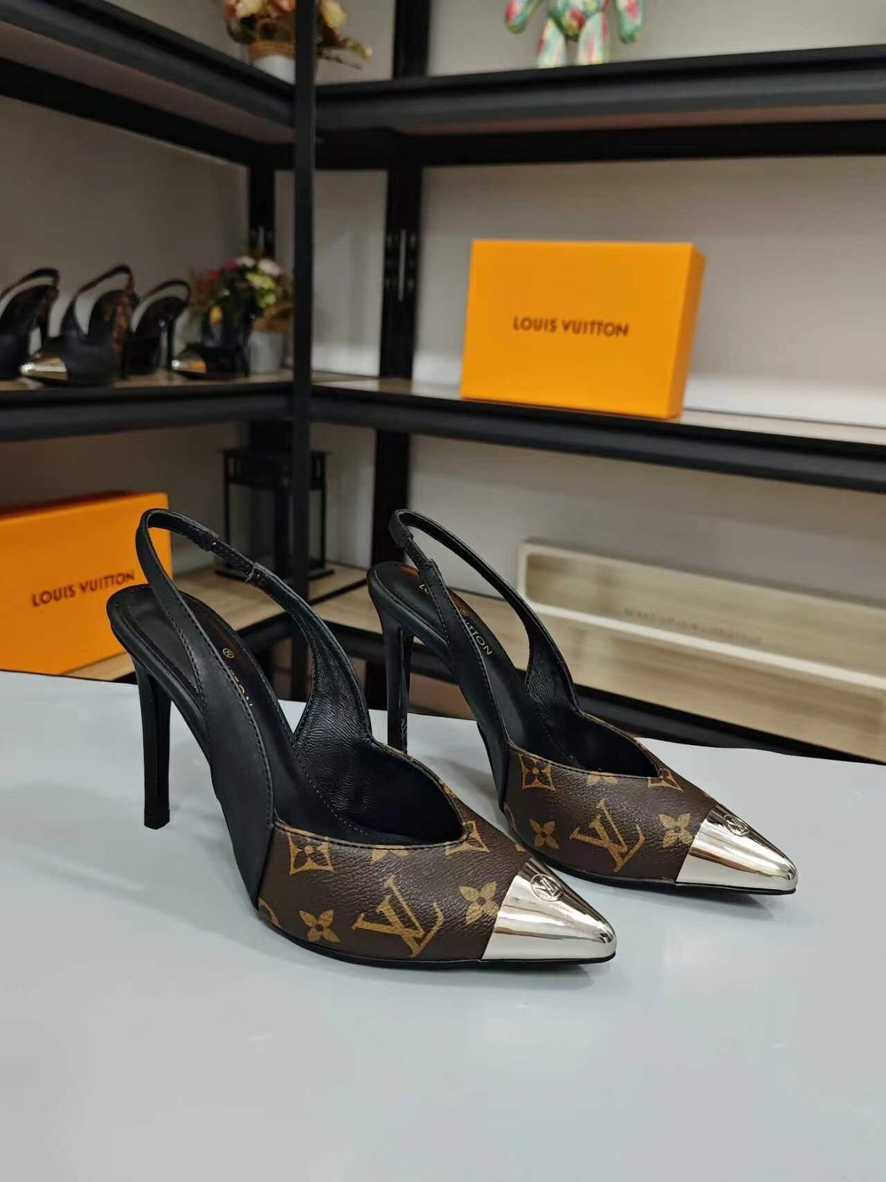 MONOGRAM PRINT SLINGBACK HEELS WITH METAL TOE CAP