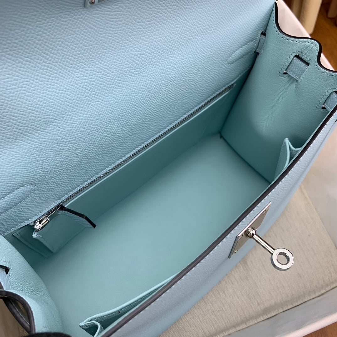 LUXURY BABY BLUE LEATHER TOP HANDLE HANDBAG