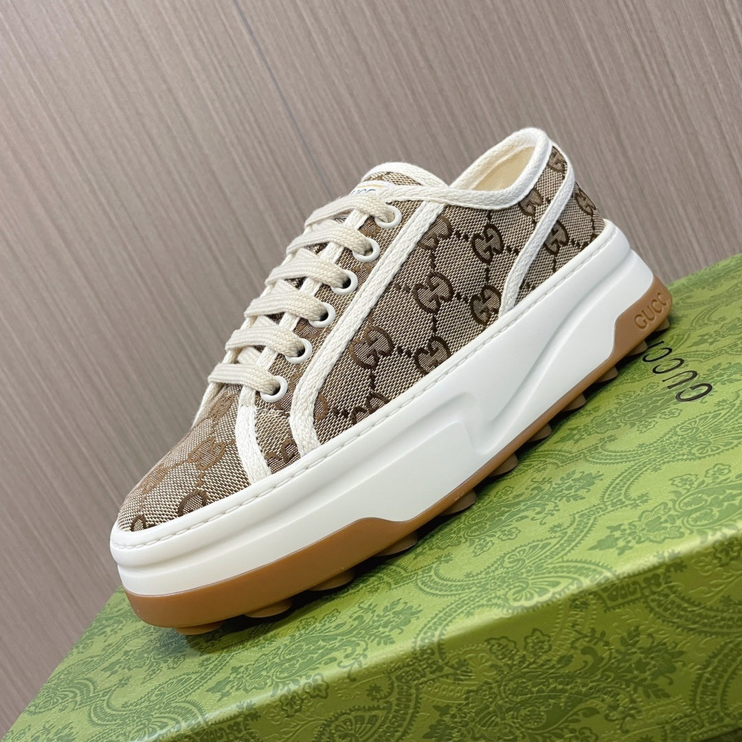 BEIGE MONOGRAM LOW-TOP SNEAKERS