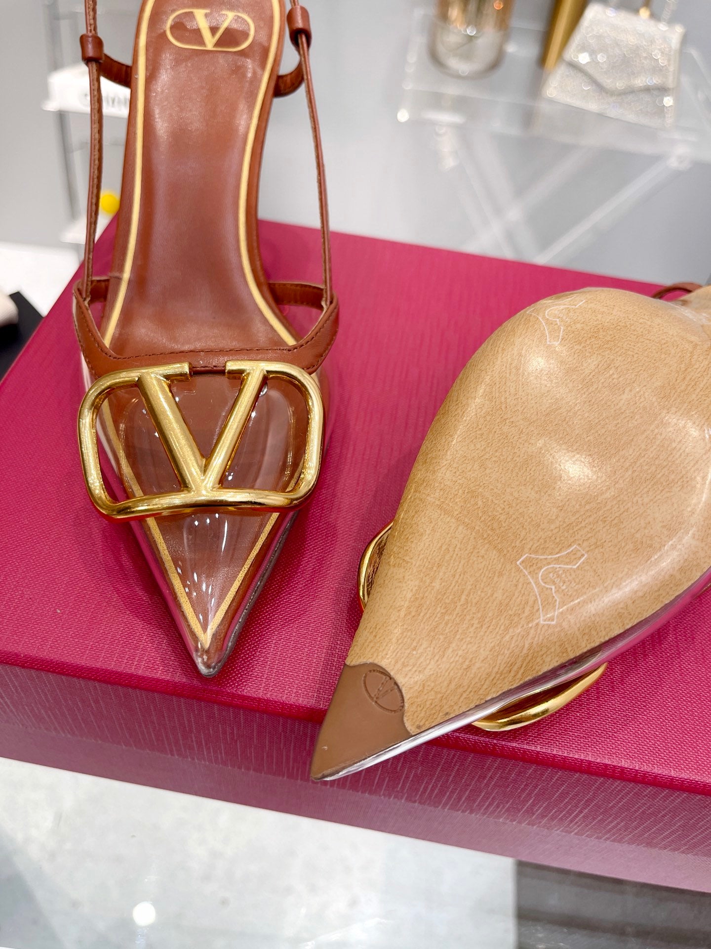 CLEAR SLINGBACK HEELS – CARAMEL BROWN WITH GOLD LOGO DETAIL
