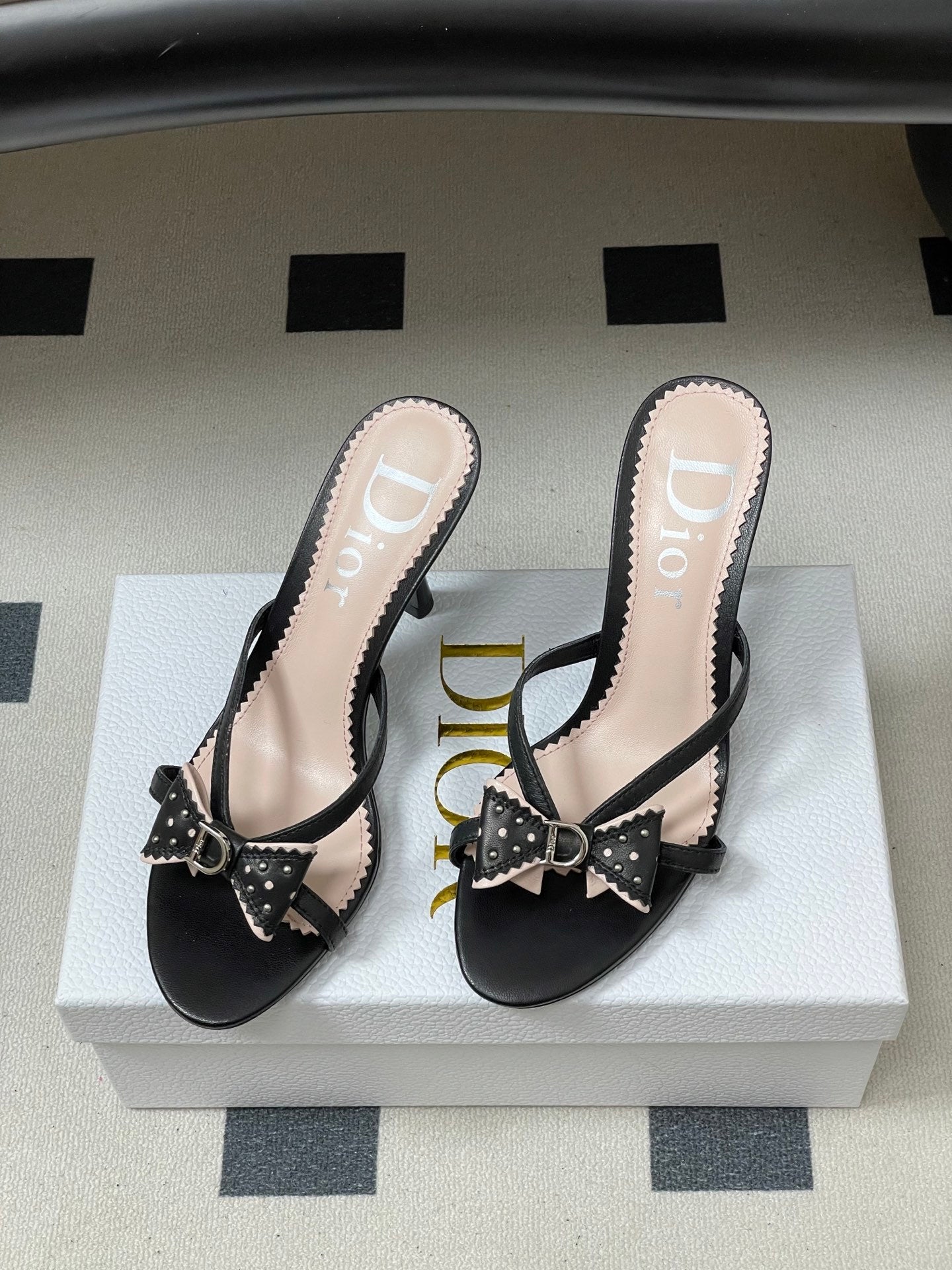BLACK BOW DETAIL STRAP STILETTO SANDALS