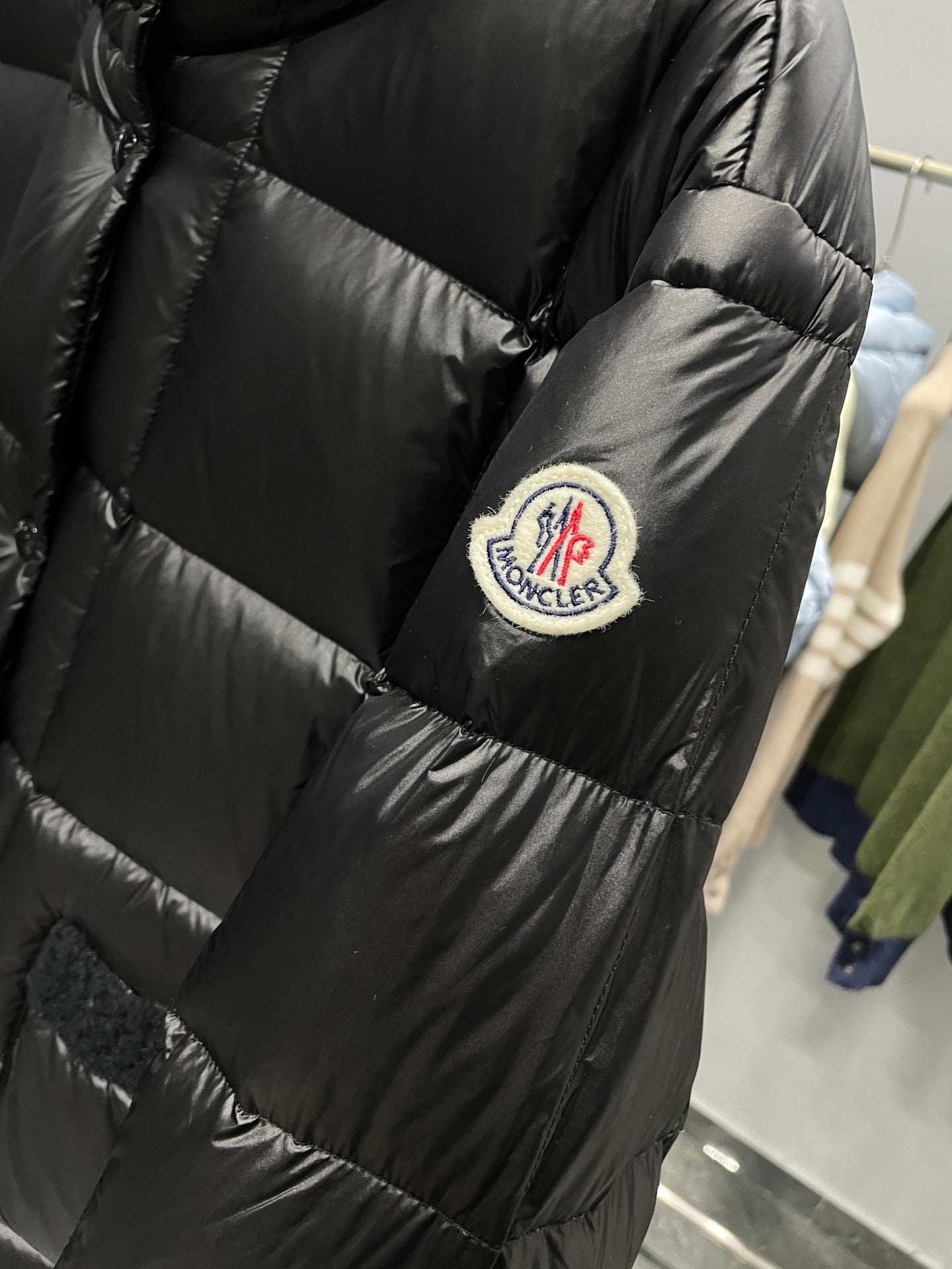 QUILTED HIGH-NECK PUFFER DOWN JACKET