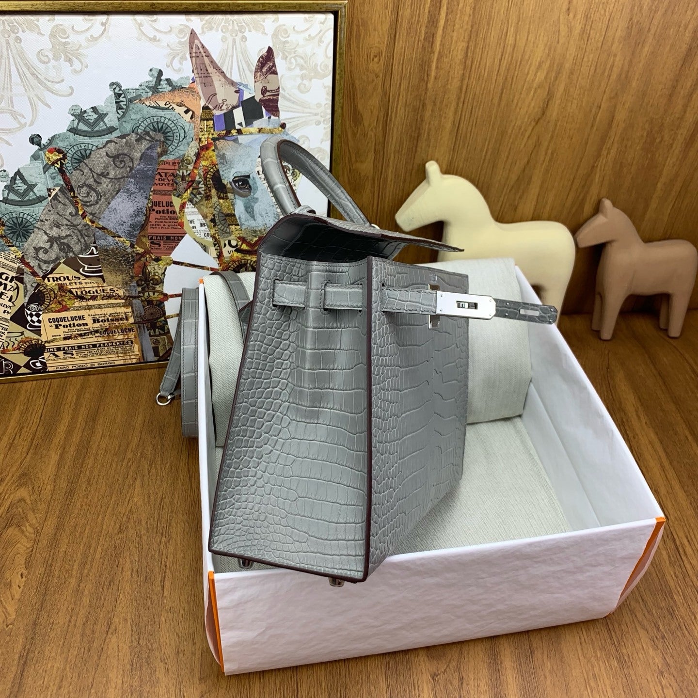 LUXURY GREY CROCODILE EMBOSSED LEATHER TOP HANDLE BAG