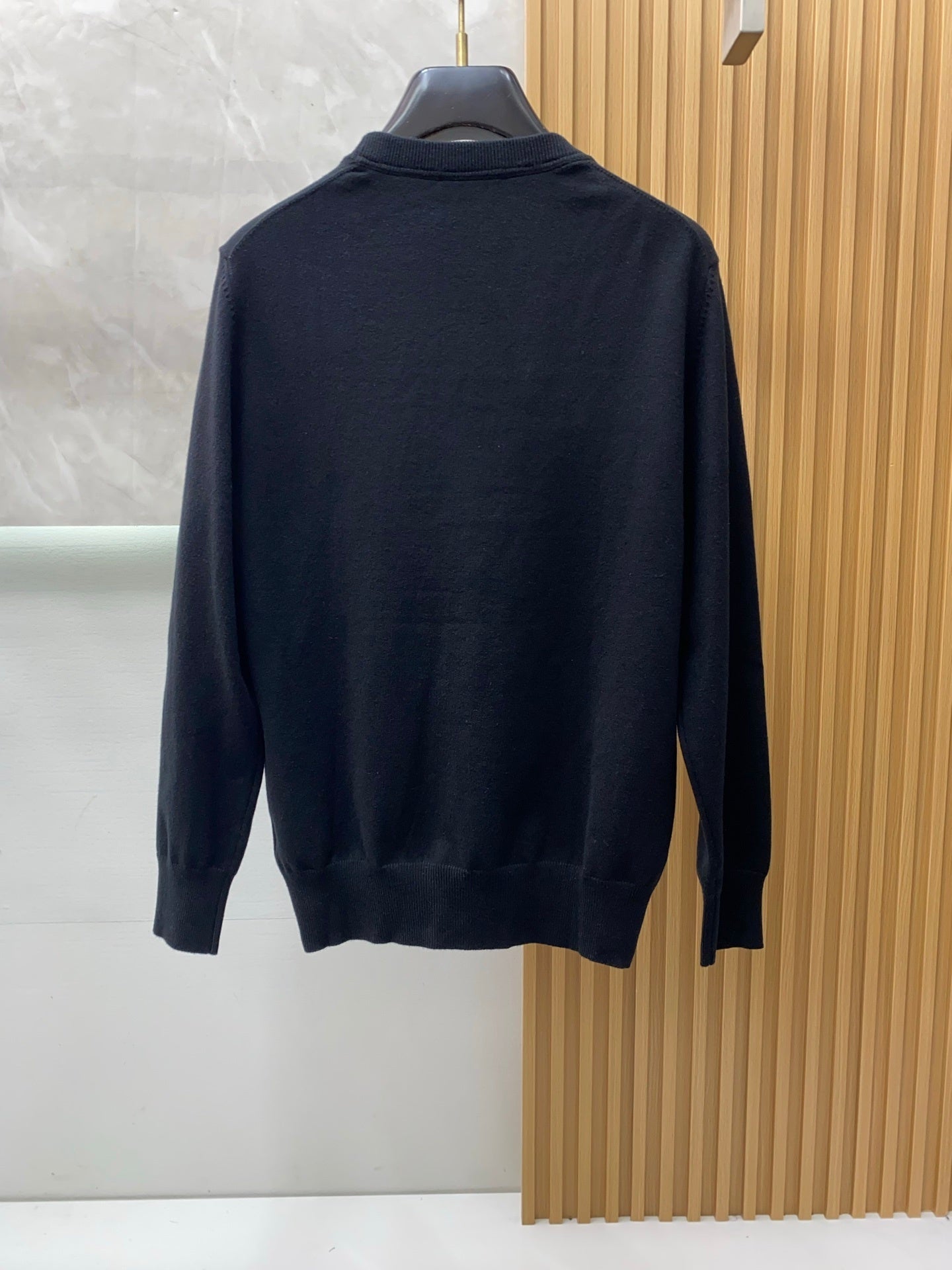 CREW NECK SWEATSHIRT WITH BUTTONED CHEST POCKET
