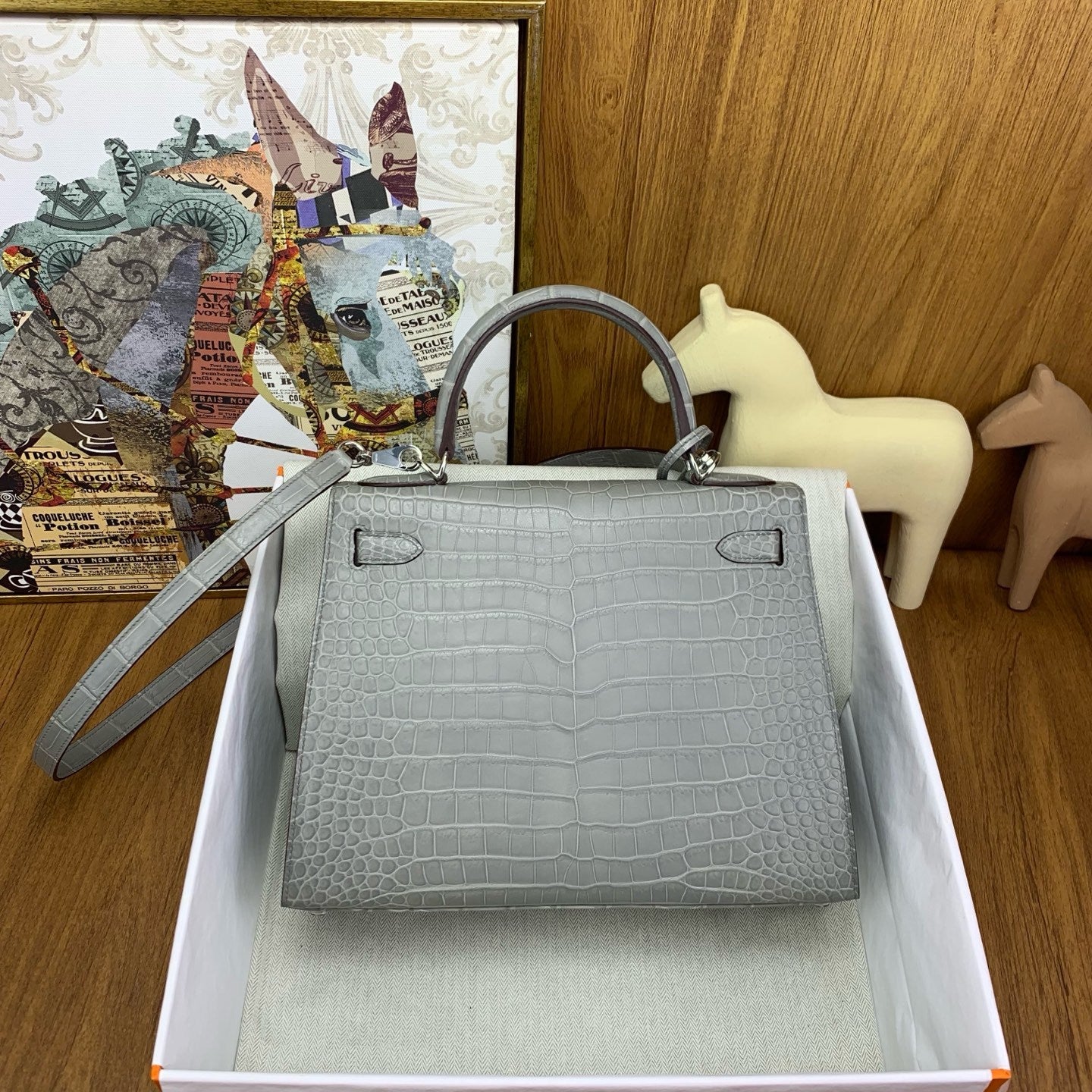 LUXURY GREY CROCODILE EMBOSSED LEATHER TOP HANDLE BAG