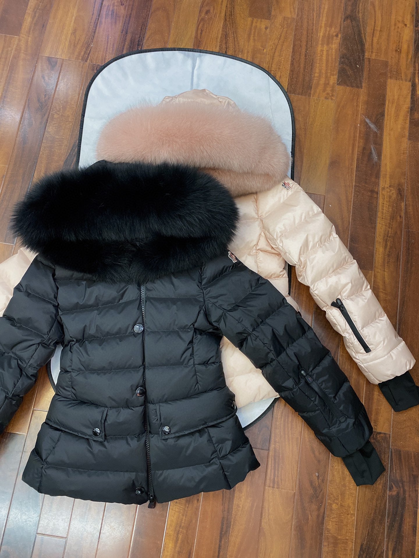 WOMEN’S FUR-TRIM HOODED PADDED WINTER JACKET