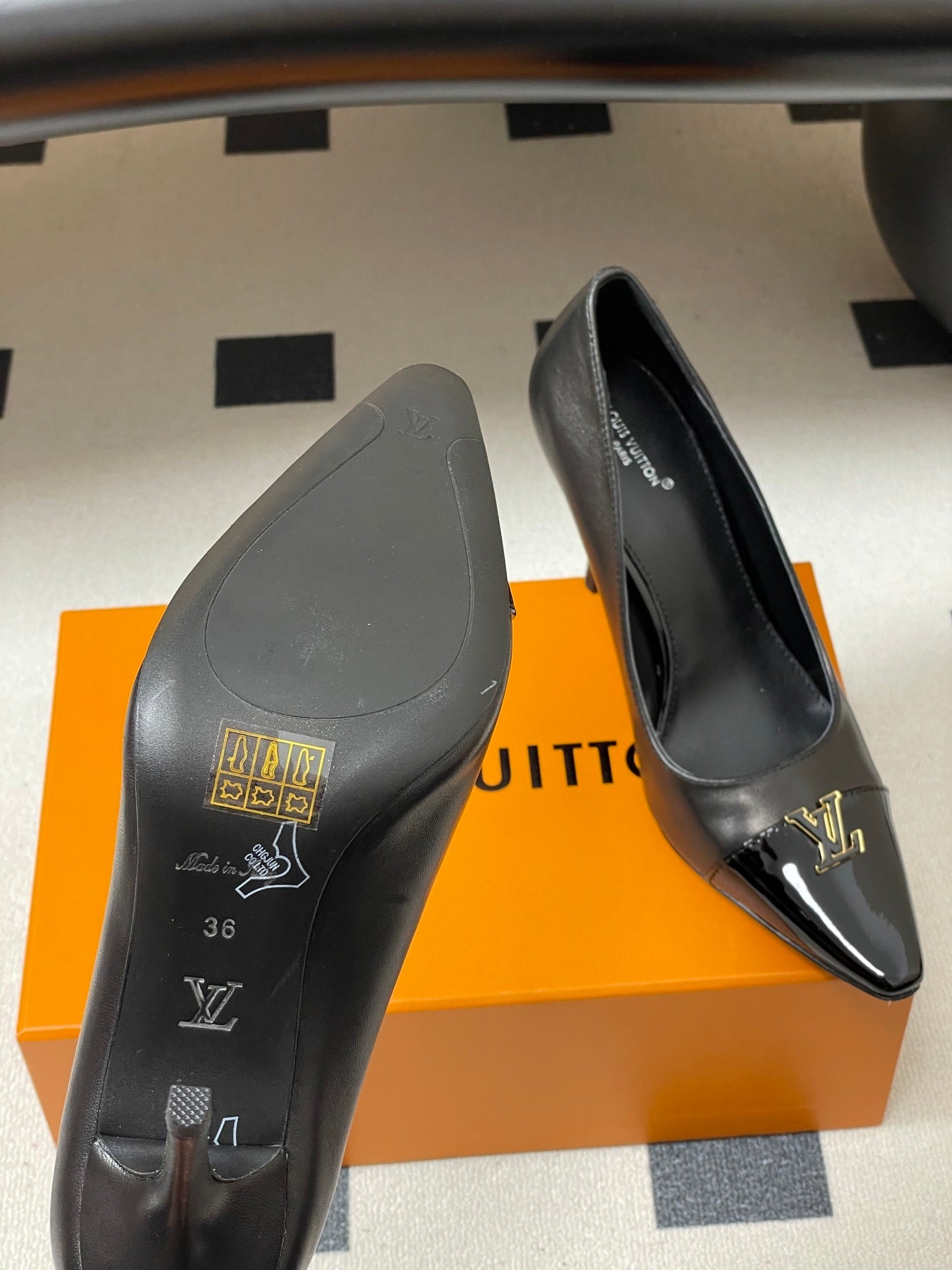 BLACK POINTED TOE LOGO STILETTO HEELS