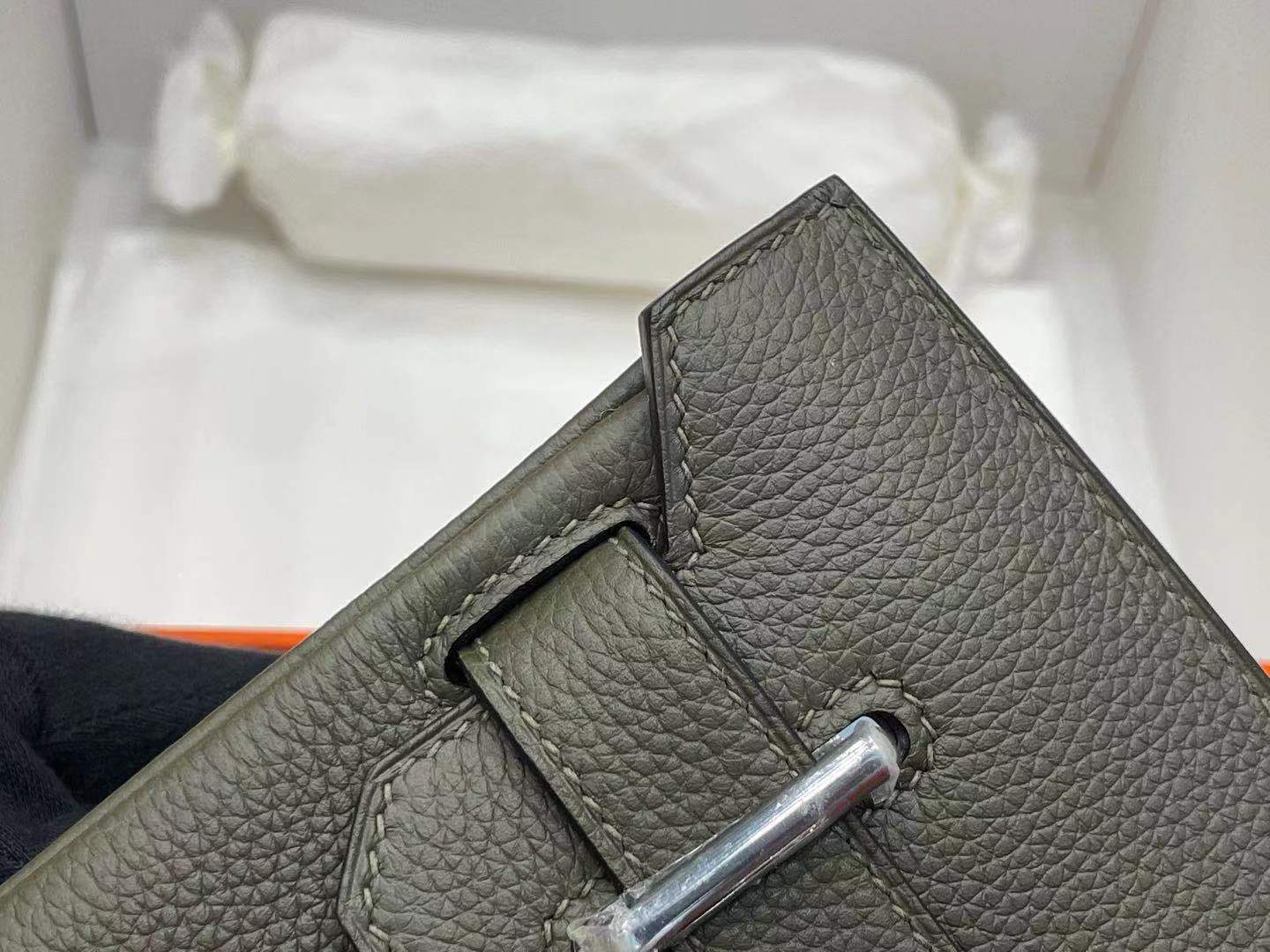 DARK OLIVE CROSSBODY