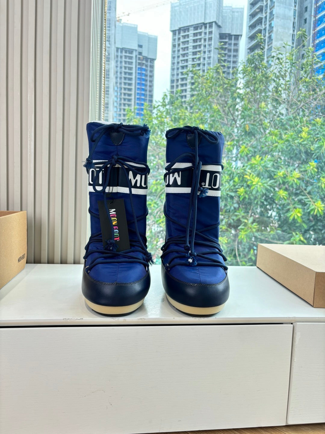 NAVY BLUE INSULATED WINTER BOOTS