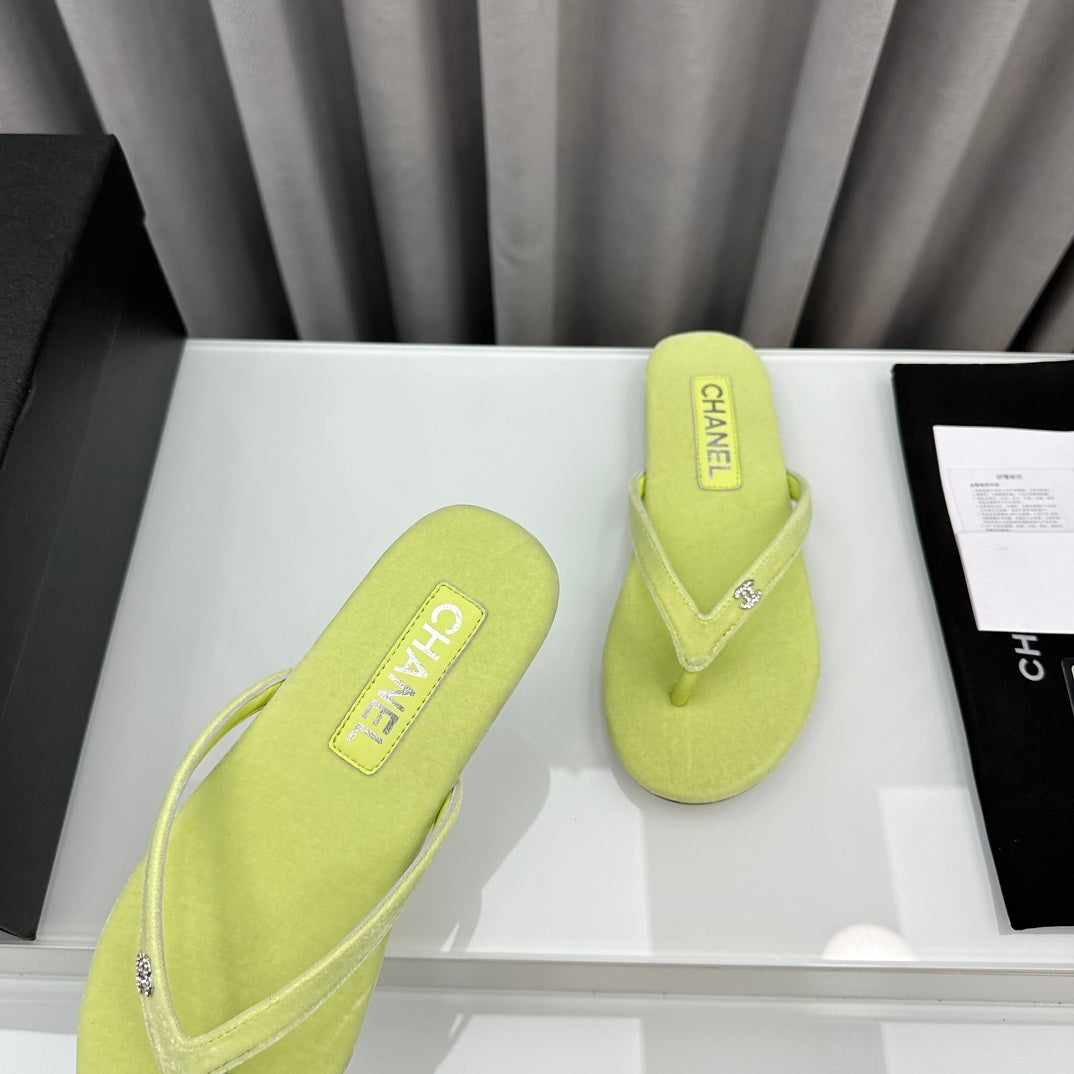 LIME FLIP FLOPS