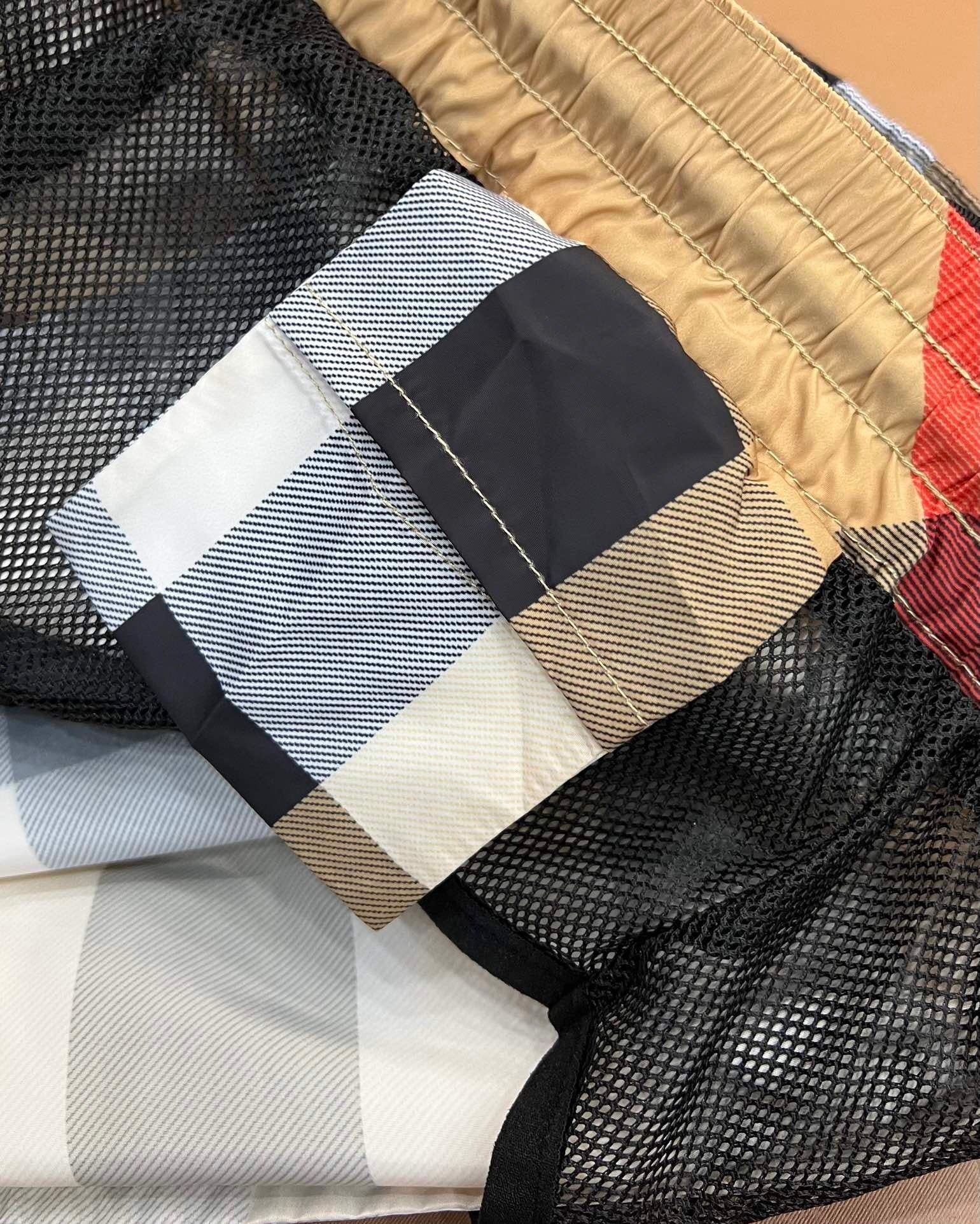 CLASSIC CHECK SWIM SHORTS