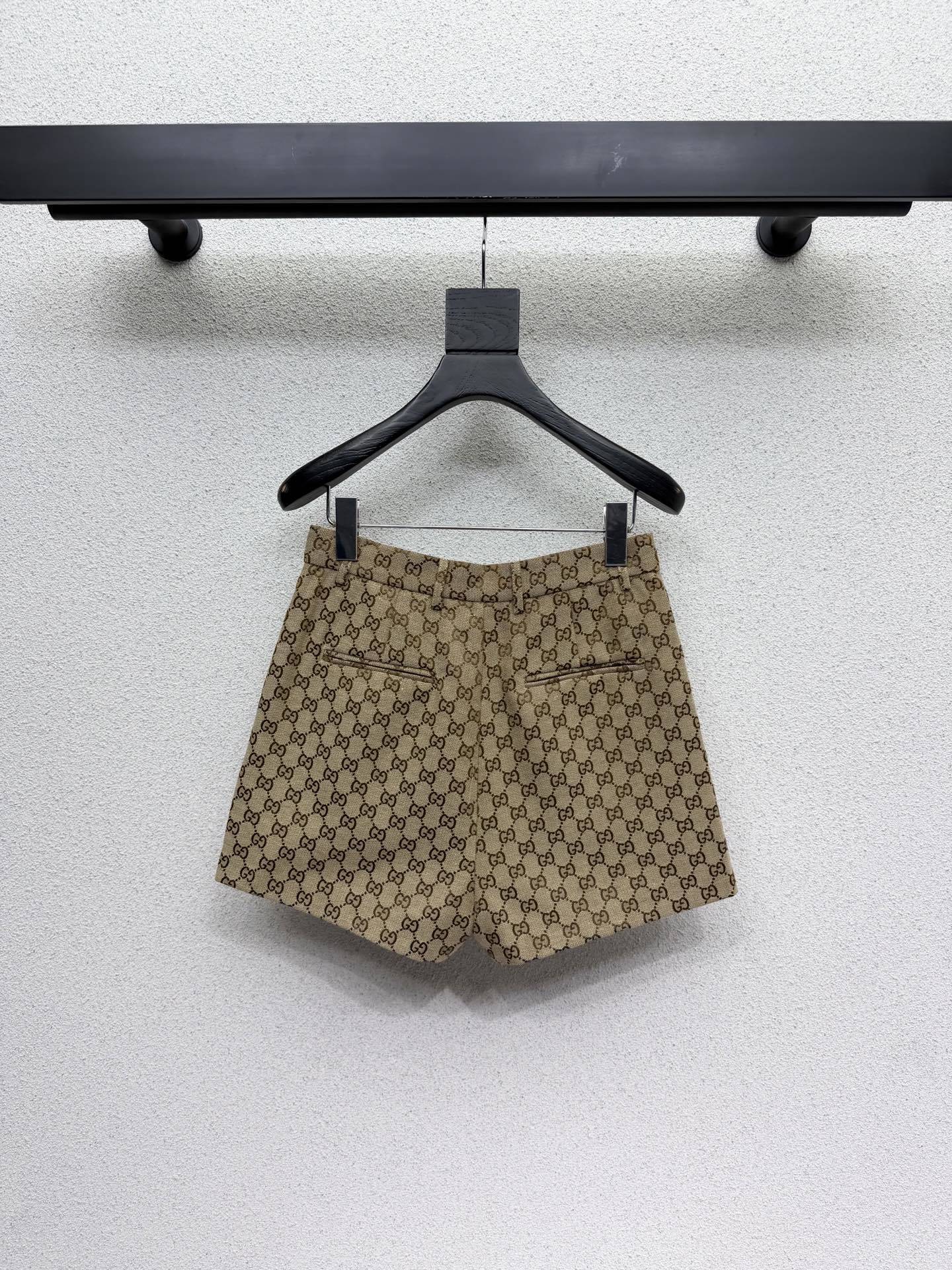 BROWN MONOGRAM PRINT SHORTS