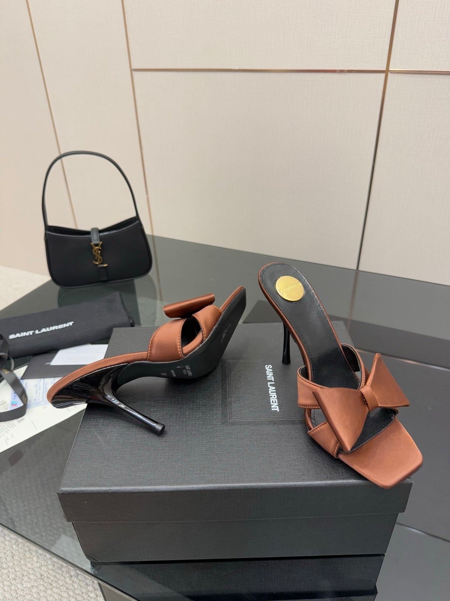 BROWN BOW DETAIL MULE HEELS