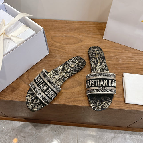 BLACK BAROQUE PRINT LOGO SLIDE SANDALS