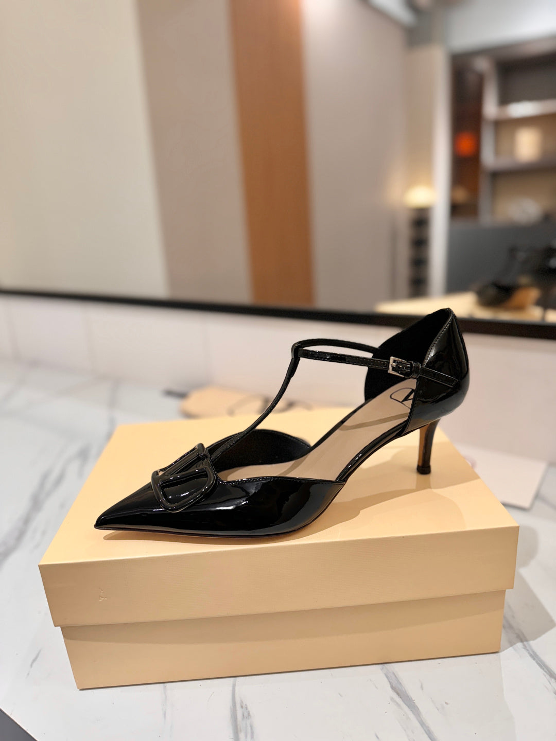 PATENT T-STRAP POINTED HEEL PUMPS – BLACK