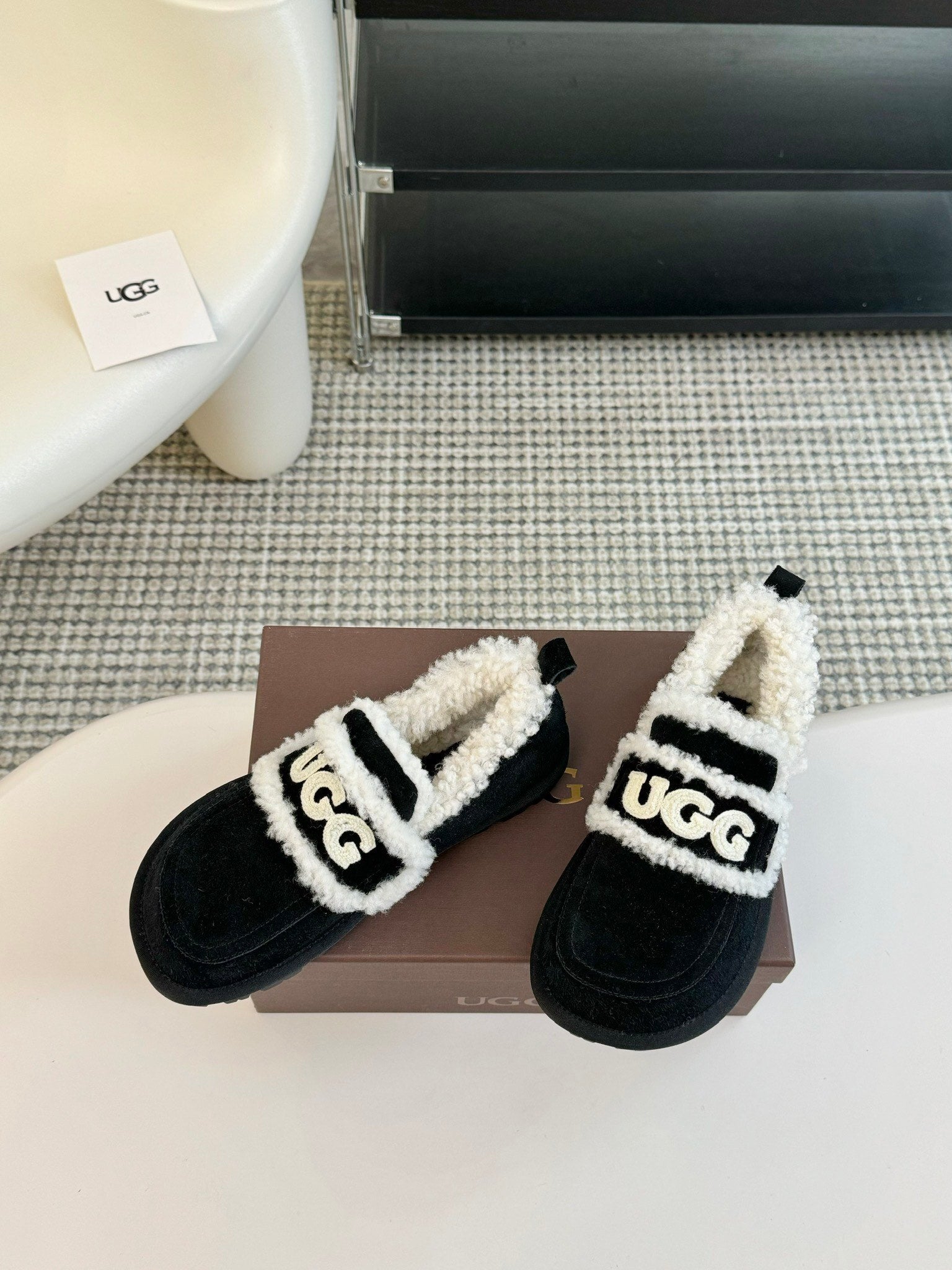 COZY SHEARLING PLATFORM SLIPPERS