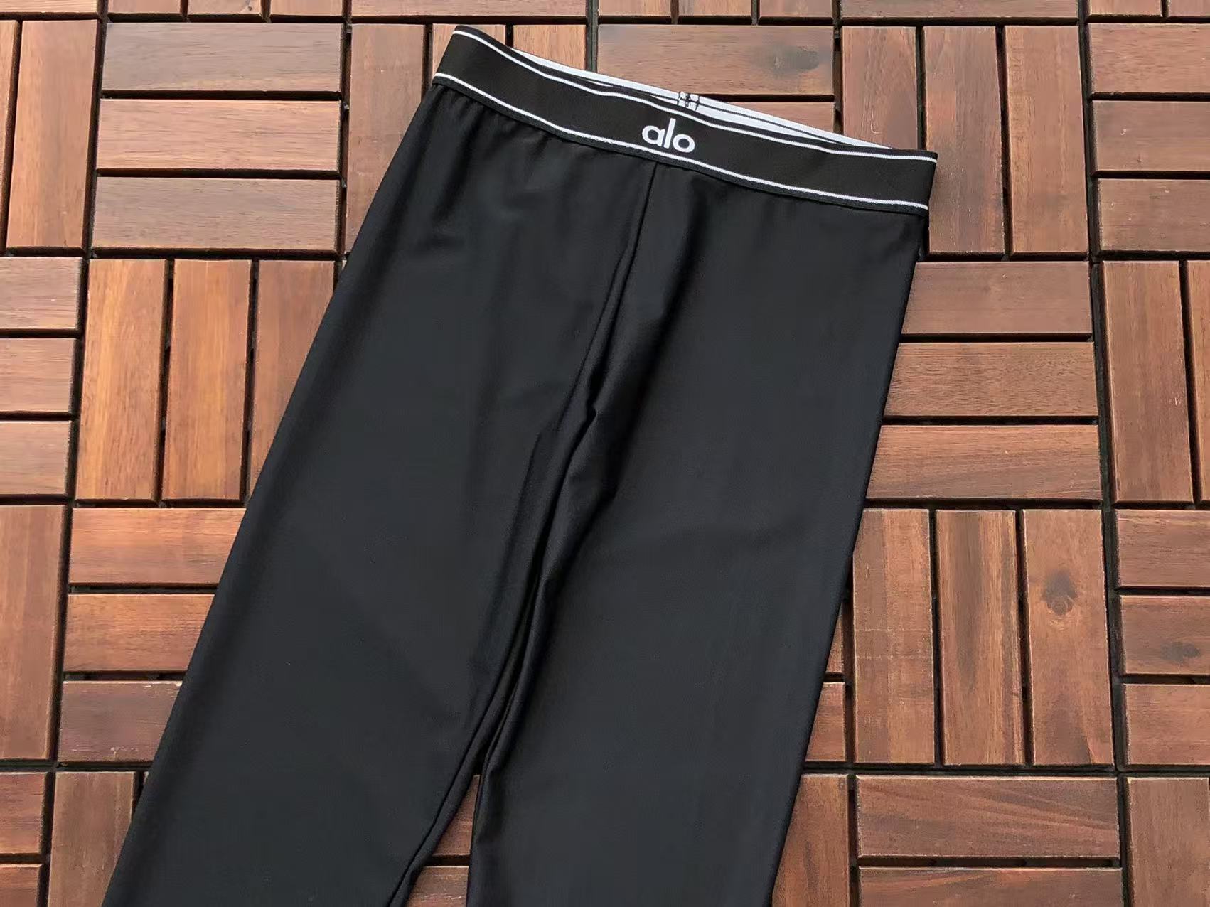 RACERBACK SPORTS BRA & LEGGINGS SET