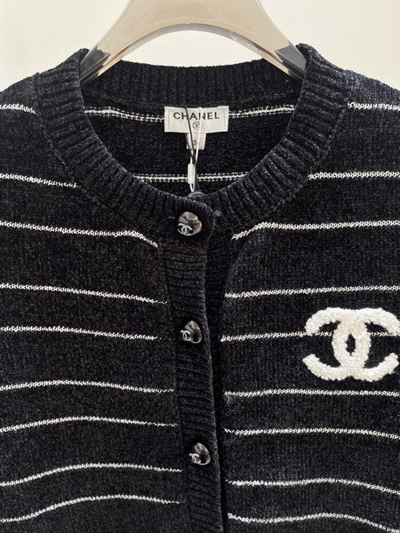 STRIPED BUTTON KNIT CARDIGAN