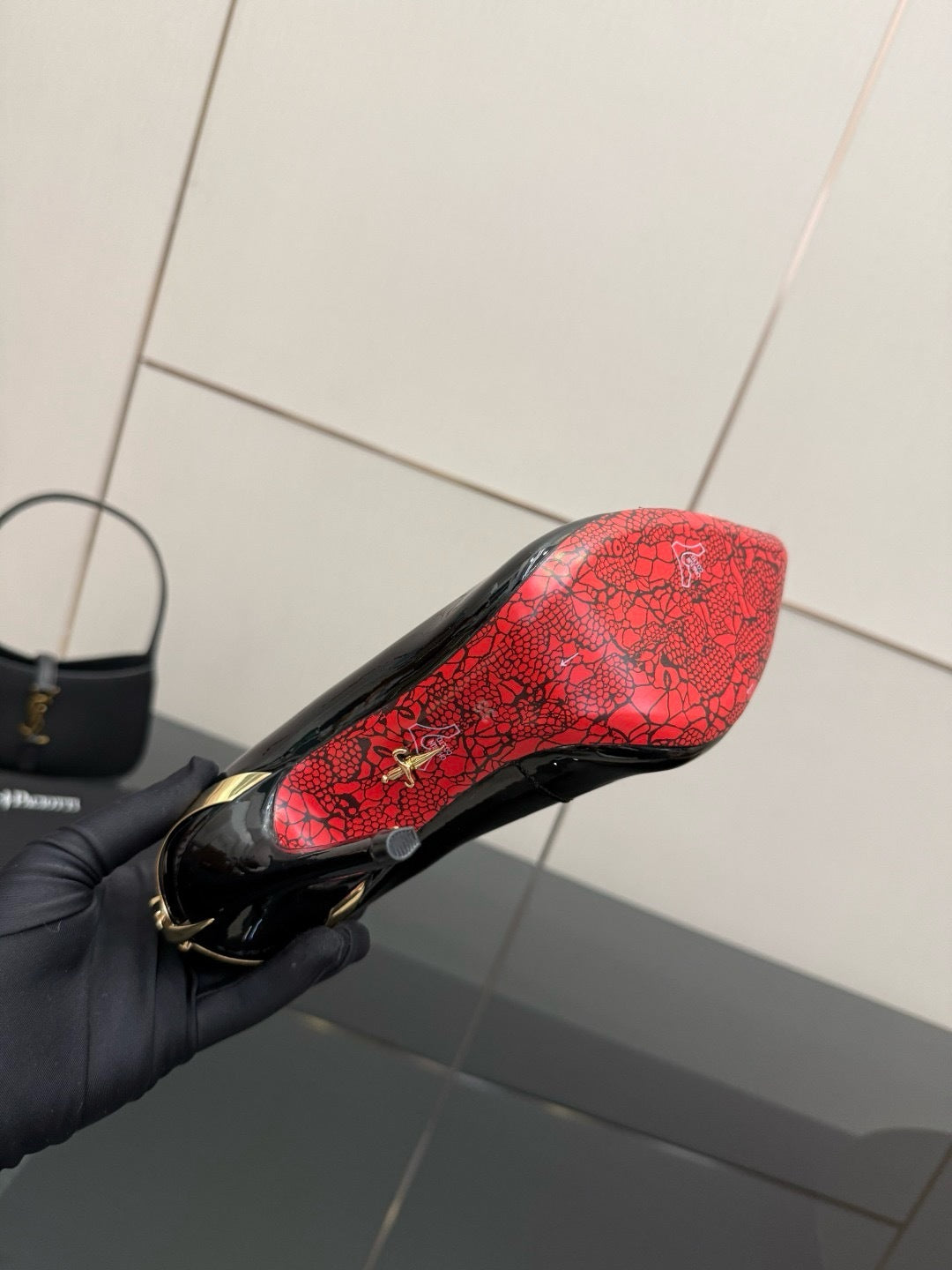 PATENT BLACK DAGGER PUMPS – LUXURY STILETTO EDITION