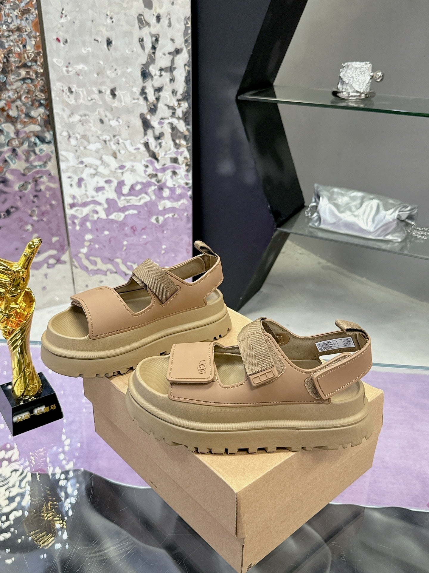 PLATFORM SANDALS – SAND