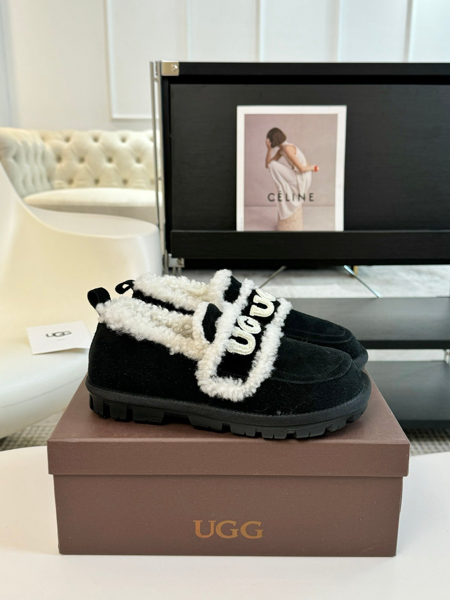 COZY SHEARLING PLATFORM SLIPPERS