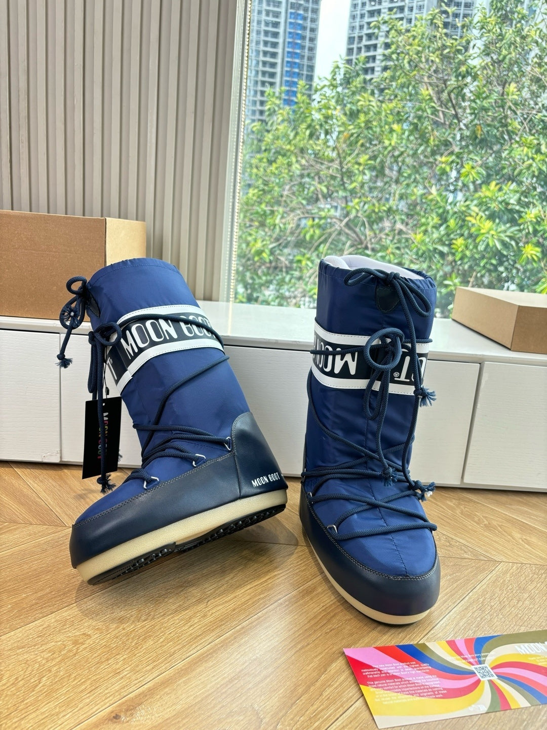 NAVY BLUE INSULATED WINTER BOOTS