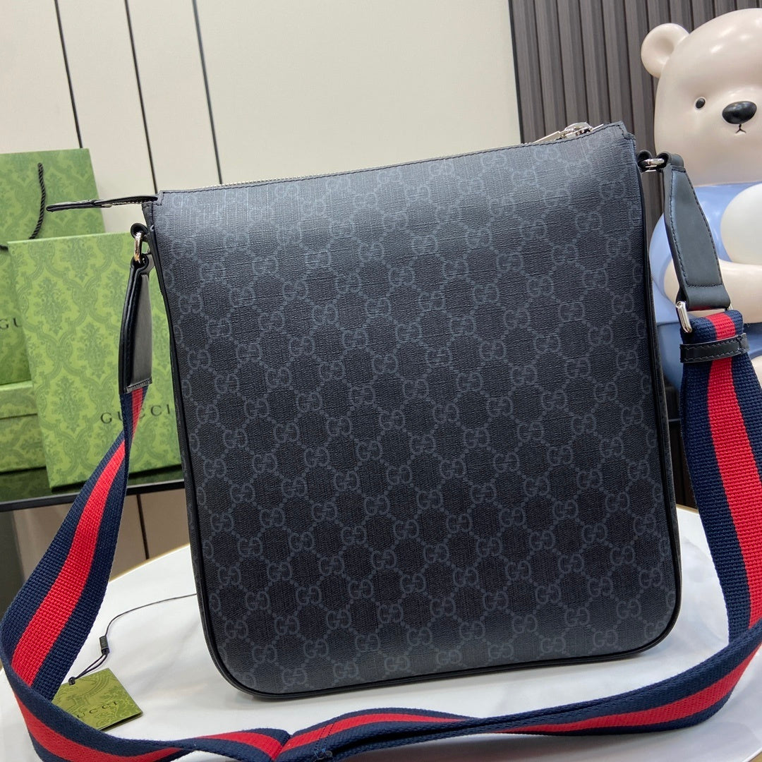 MODERN CANVAS CROSSBODY BAG