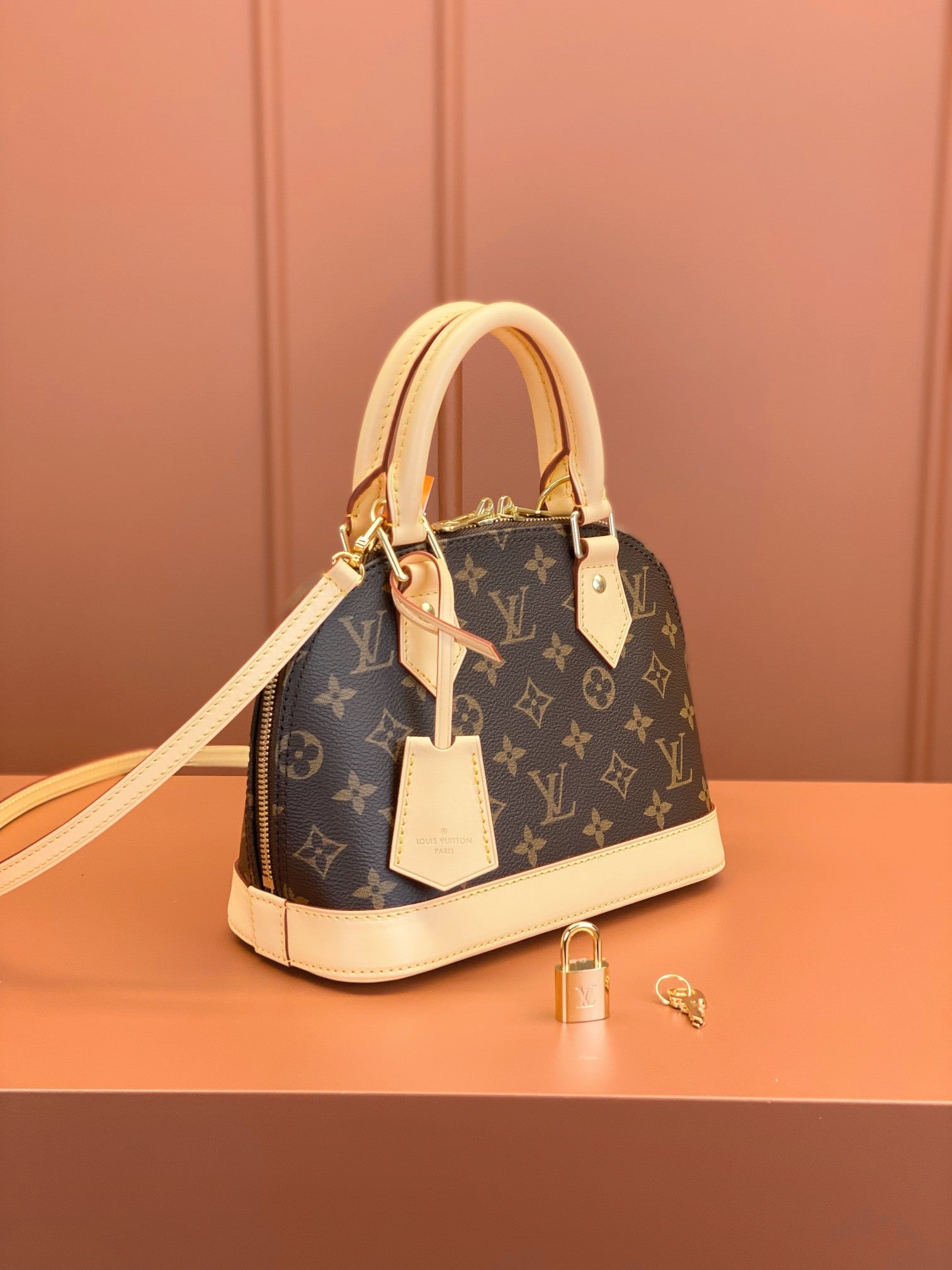 MONOGRAM ALMA MINI