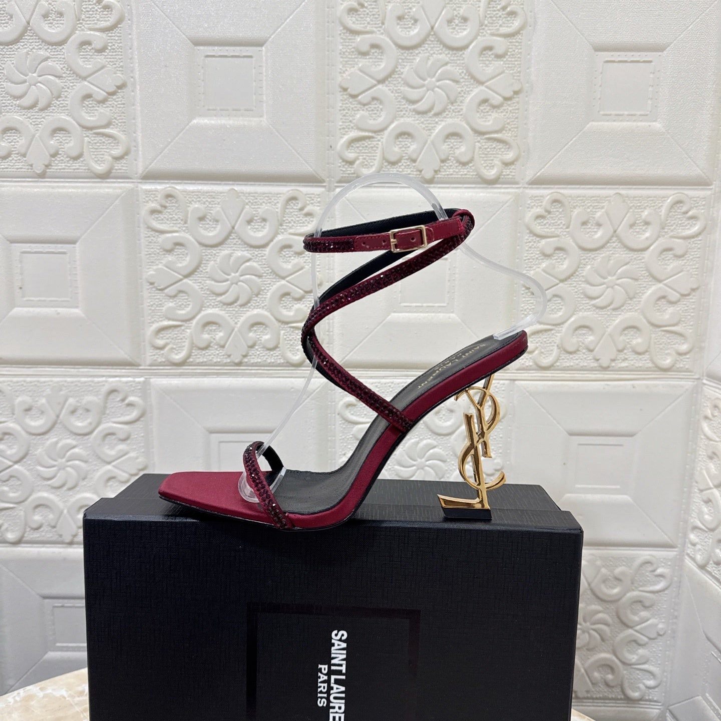 LUXURY STRAPPY HEEL SANDALS