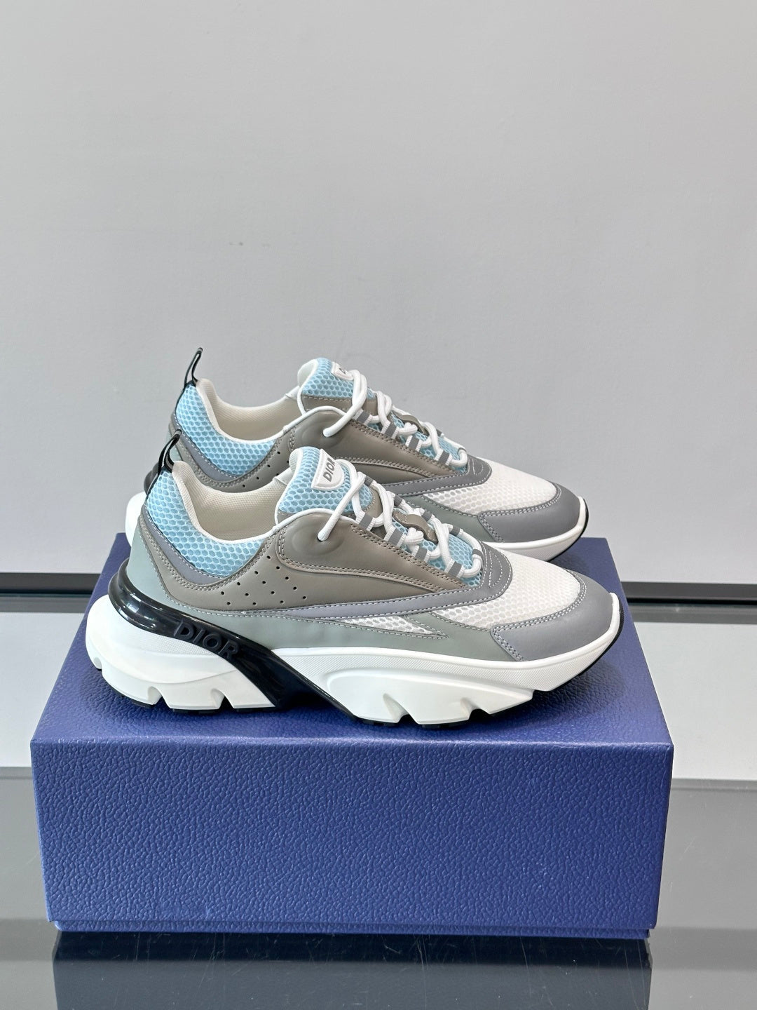 WHITE, GREY & ICE BLUE DESIGNER RUNNER SNEAKERS