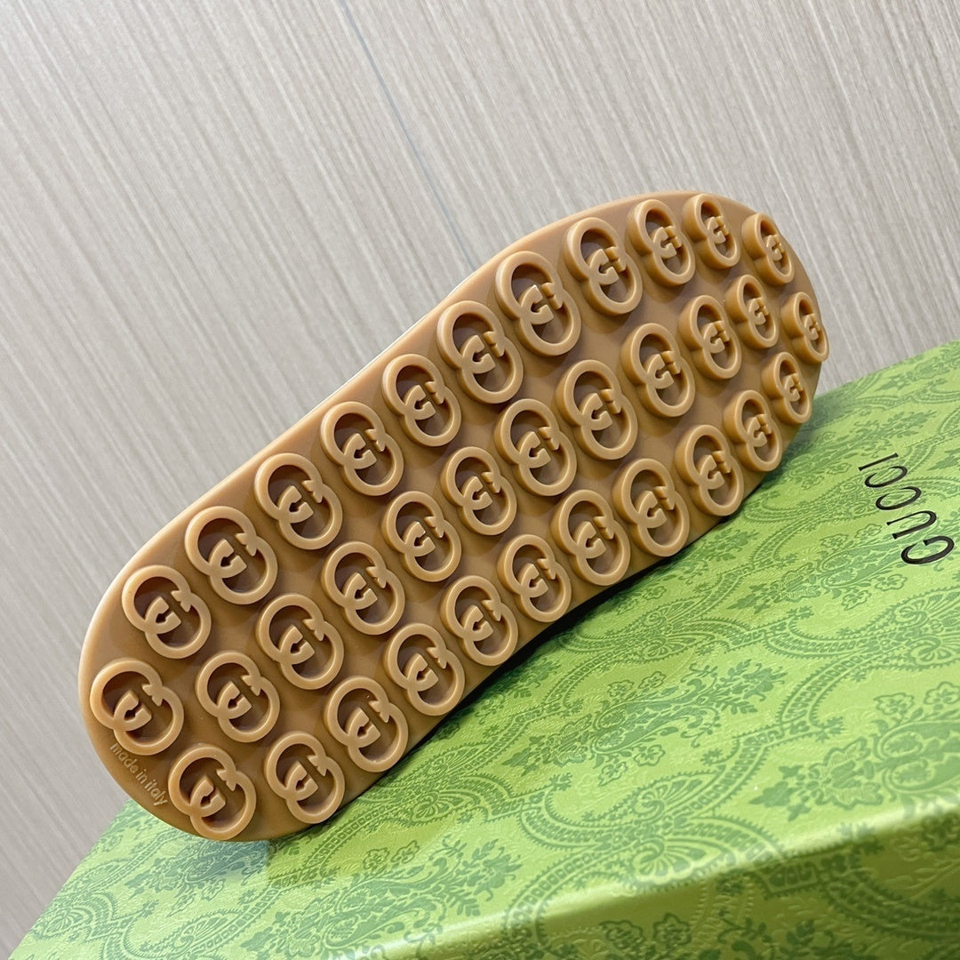 BEIGE MONOGRAM LOW-TOP SNEAKERS