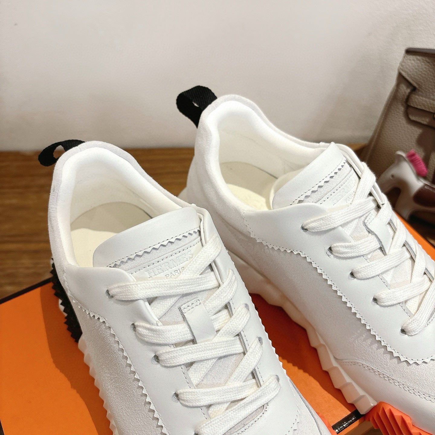 WHITE LEATHER & SUEDE LOW-TOP SNEAKERS