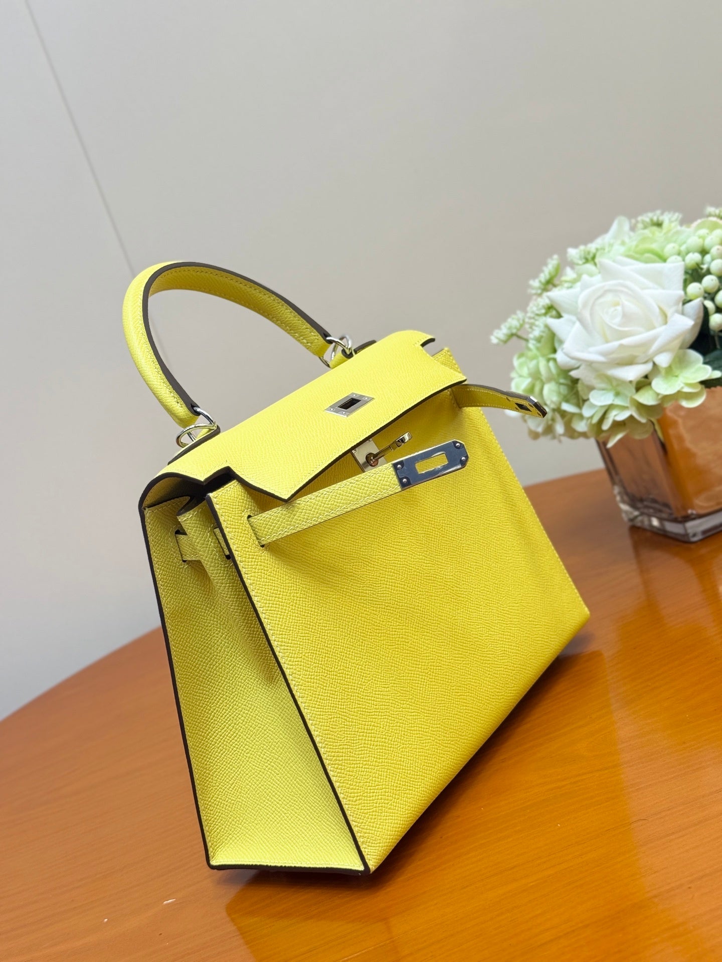SUNSHINE YELLOW STRUCTURED LUXURY BAG