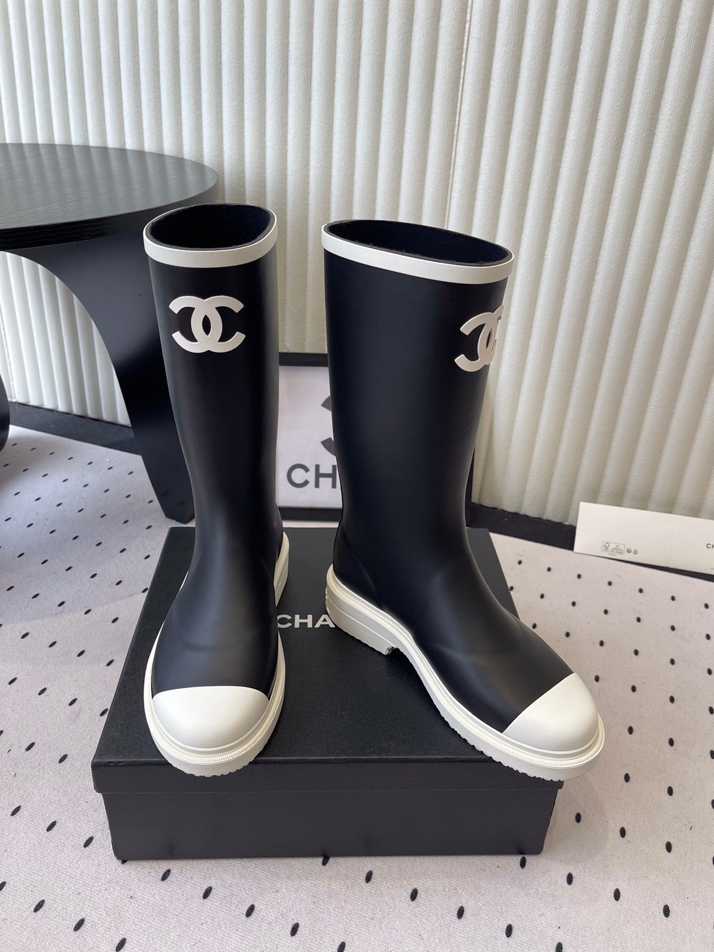 LOGO KNEE-HIGH RUBBER BOOTS