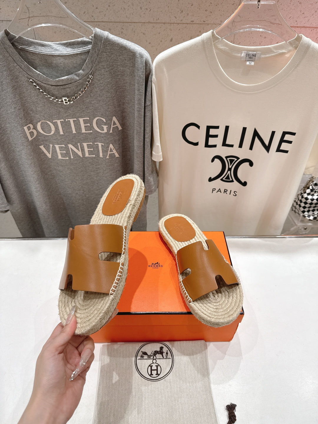 BROWN ESPADRILLE STYLE SLIDE SANDALS