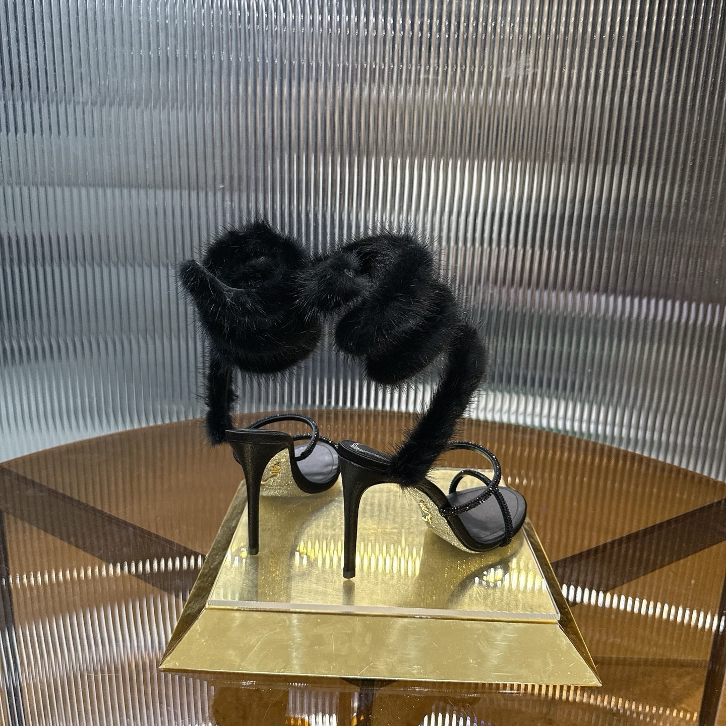 MIDNIGHT FUR HEELS