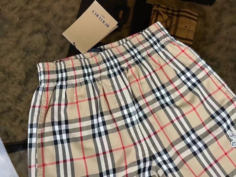 CLASSIC CHECK ELASTIC WAIST SHORTS